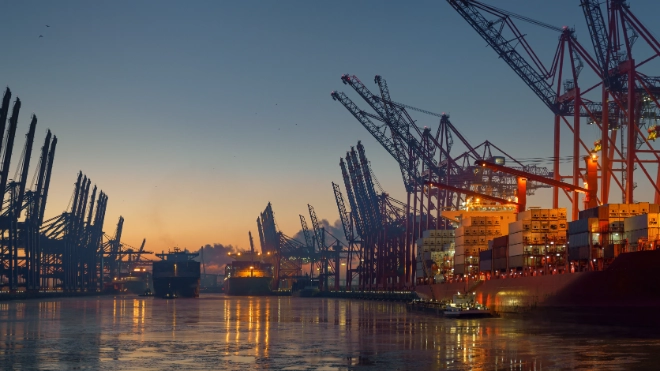 container terminal in the port of Hamburg in the morning